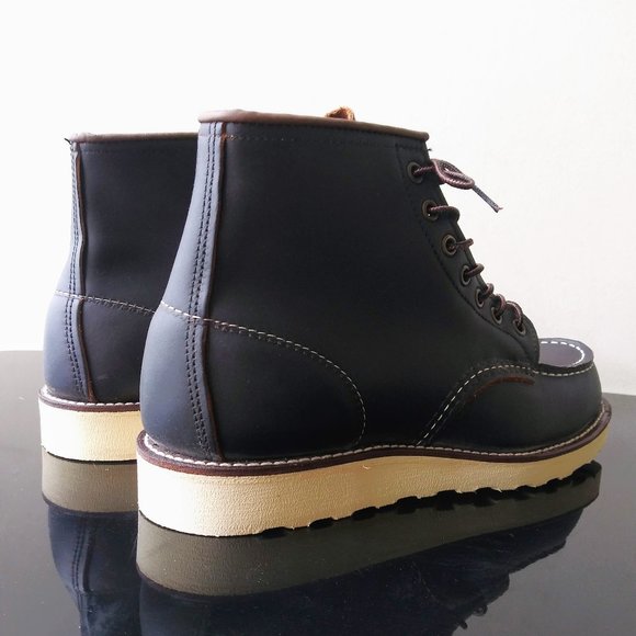 Red Wing Heritage Men's 6-inch Classic Moc in Black Made in USA - Picture 9 of 13